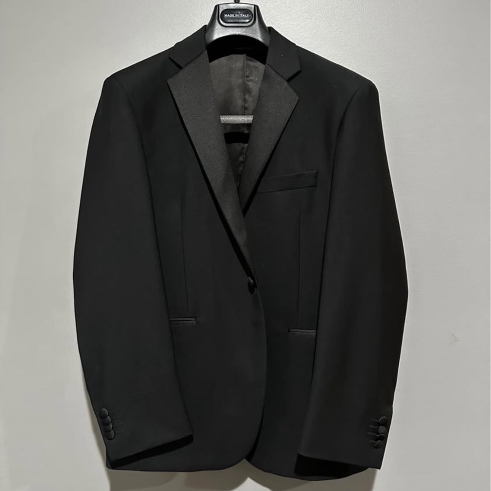 Mens Yves Saint Laurent Tuxedo - New